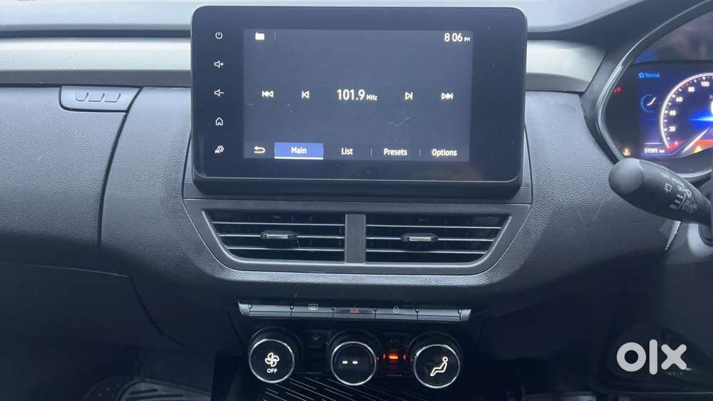 Renault Kiger Rxz, 2022, Petrol