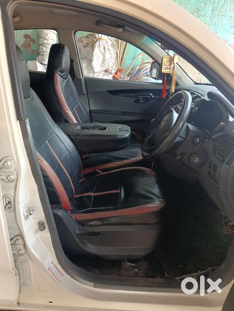 Company Fiting Cng Tayar Insurance Batary New Condition Ok 30 Plus Avr