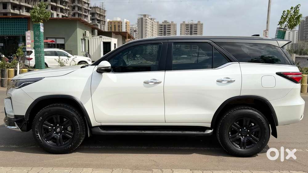 Toyota Fortuner Legender 4x2 At 2.8, 2025, Diesel