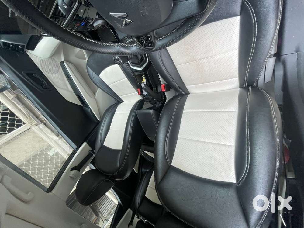 Mahindra Xuv 3xo Mx3 Petrol Manual 2025