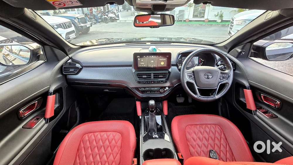 Tata Safari 2.0 Xz Plus Dark Edition, 2023, Diesel