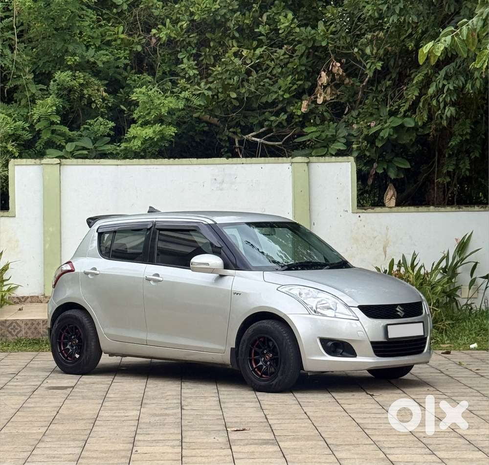 Maruti Suzuki Swift 2011-2014 Vxi, 2013, Petrol