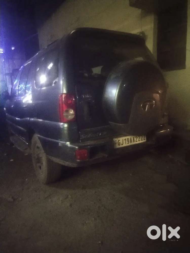 Tata Safari Ev 2012