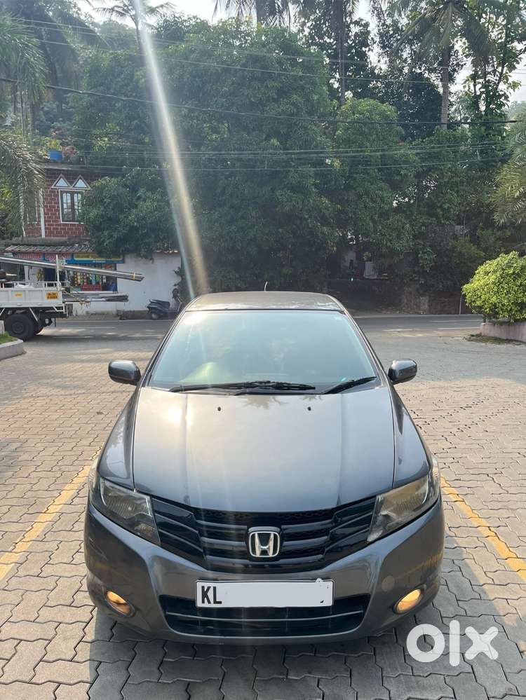 2009 Honda Cityv I-vtec 3nd Onwer Airbags And Steering Controls