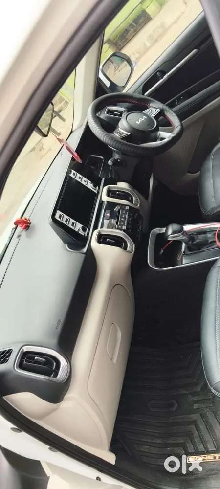 Kia Sonet Htx Automatic Diesel 2022 December 1st Owner