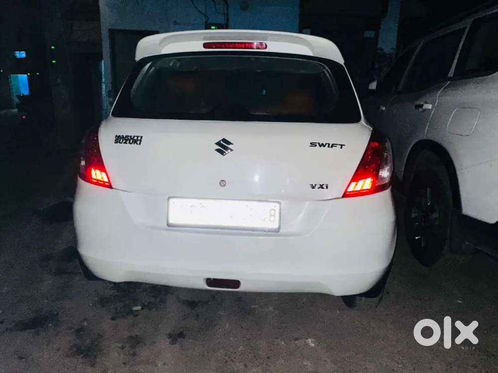Maruti Suzuki Swift 2016