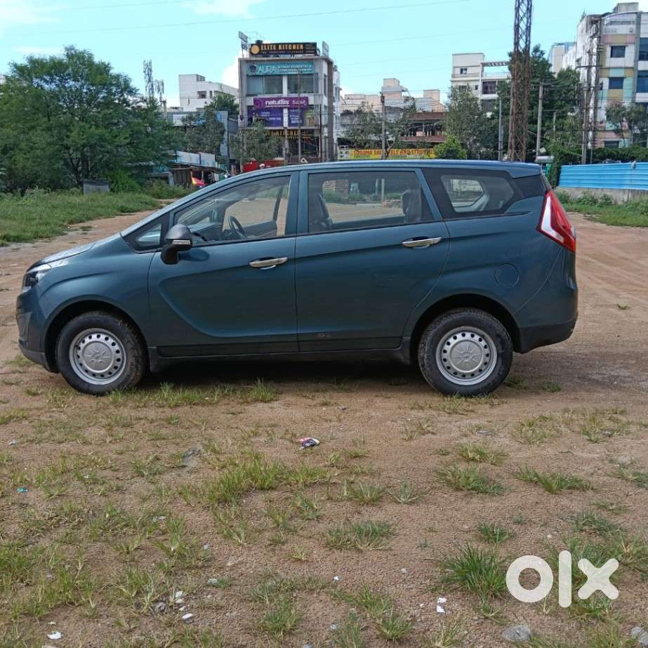 Mahindra Marazzo M2, 2018, Diesel
