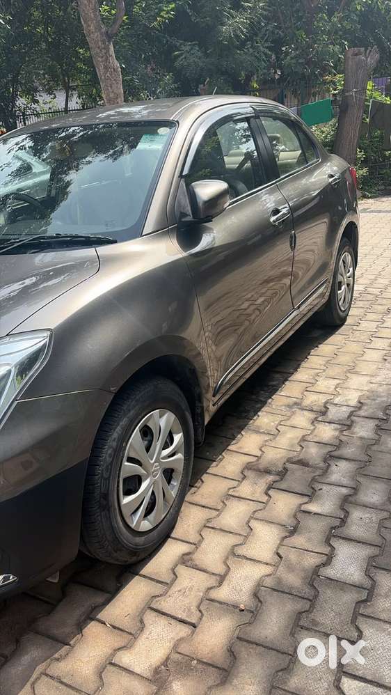 Model 29dec202l,41500kms,grey Colour All Original Paint,two Keys