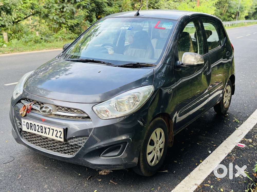 Hyundai I10 Sportz At, 2012, Petrol