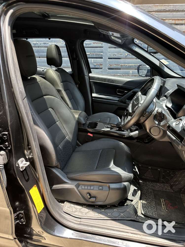 Tata Safari Accomplished Plus Dark Edition At, 2024, Diesel