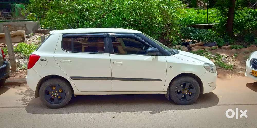Skoda Fabia 2011 Petrol 108000 Km Driven