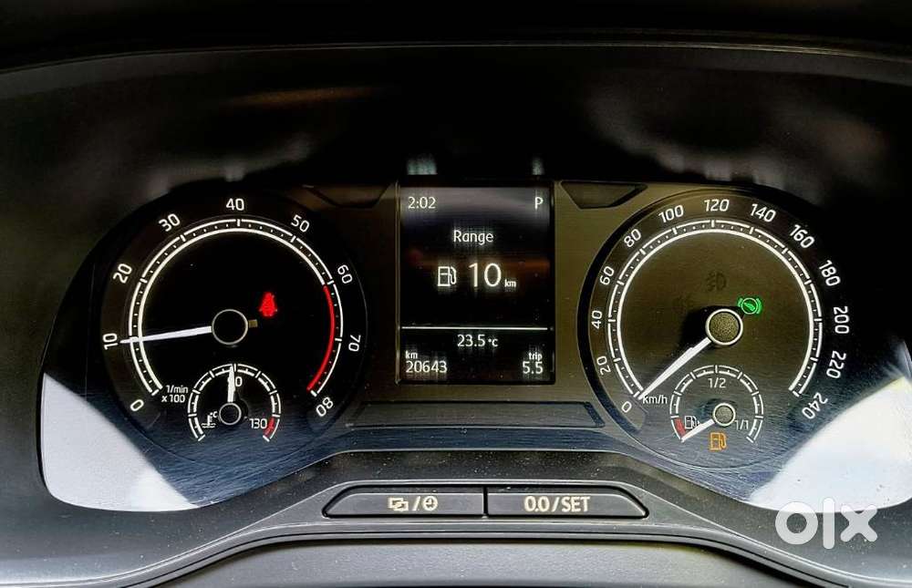 Skoda Kushaq 1.0 Tsi Ambition, 2022, Petrol