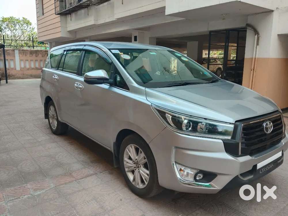 Toyota Innova Crysta 2020