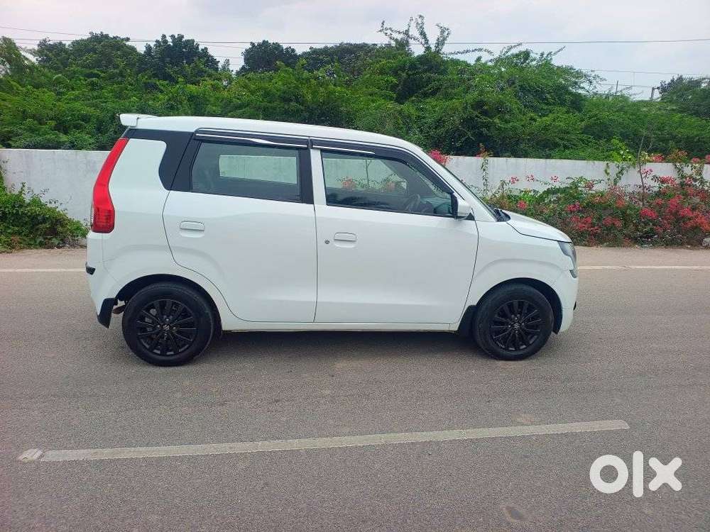 Maruti Suzuki Wagon R 1.2 Zxi Plus Amt, 2022, Petrol