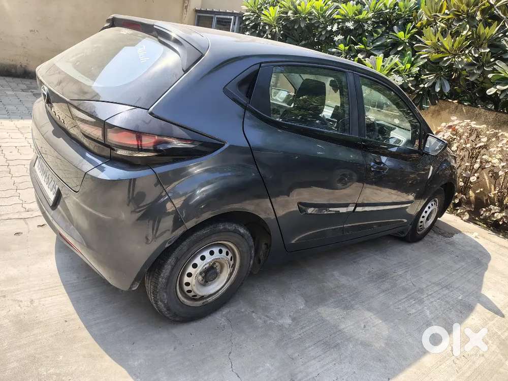 Tata Altroz 1.2 Xe 2021