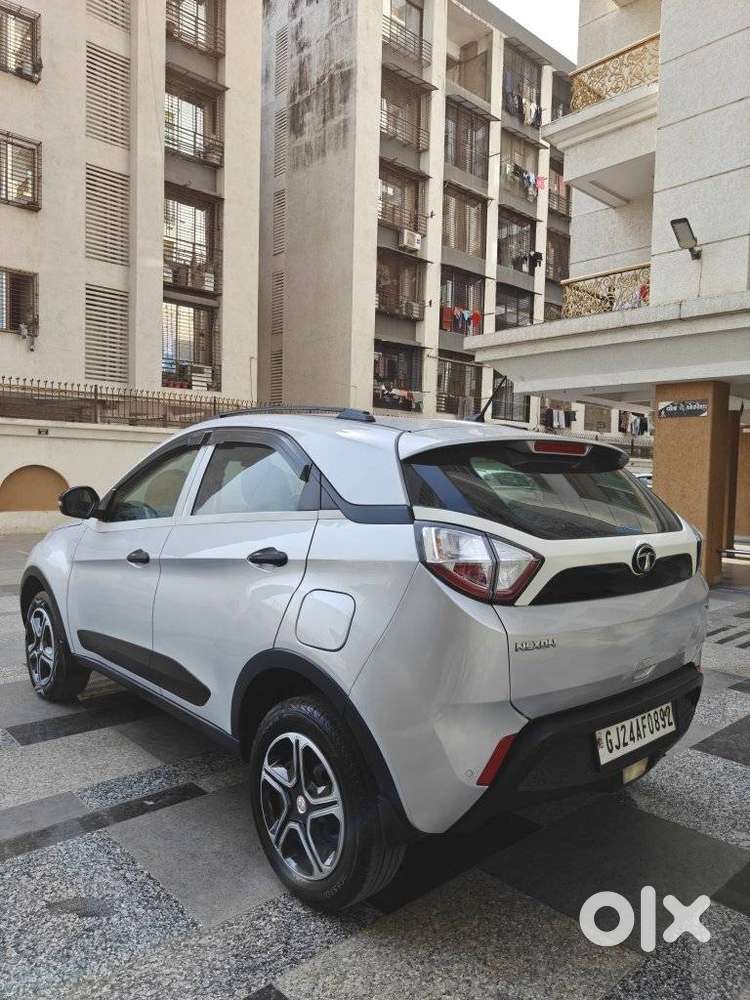 Tata Nexon 1.5 Revotorq Xm (s), 2018, Diesel