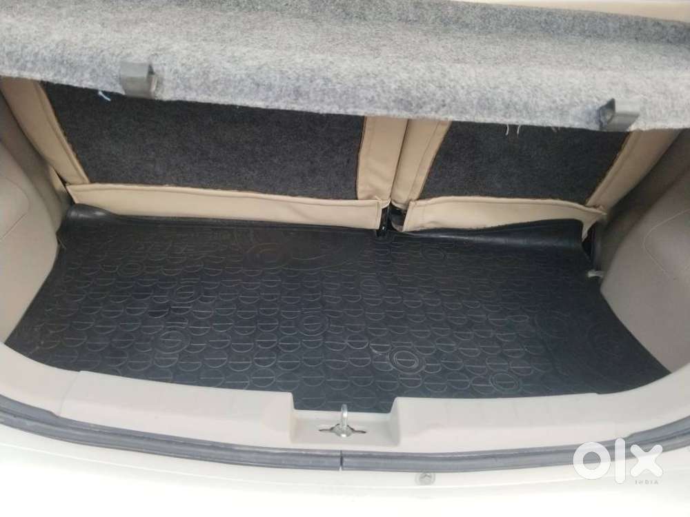 Maruti Suzuki Celerio Zxi Amt, 2017, Petrol