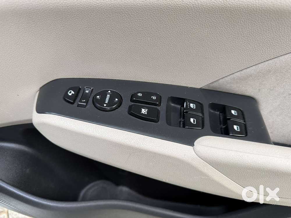 Hyundai Verna 1.5 Sx Vtvt, 2023, Petrol