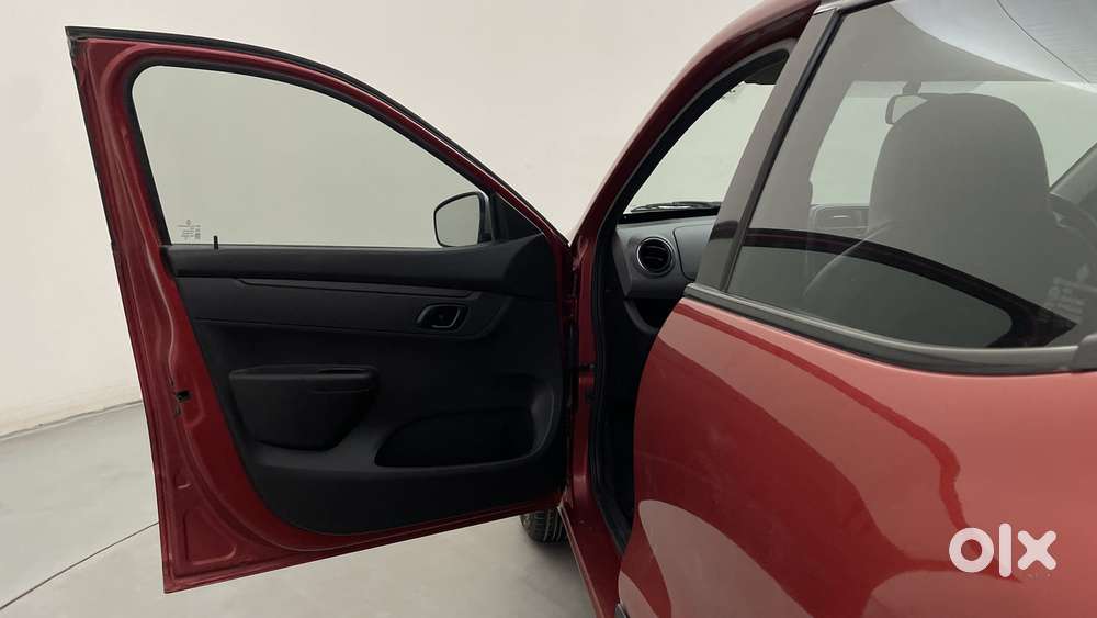 Renault Kwid 1.0 Rxt Amt, 2018, Petrol