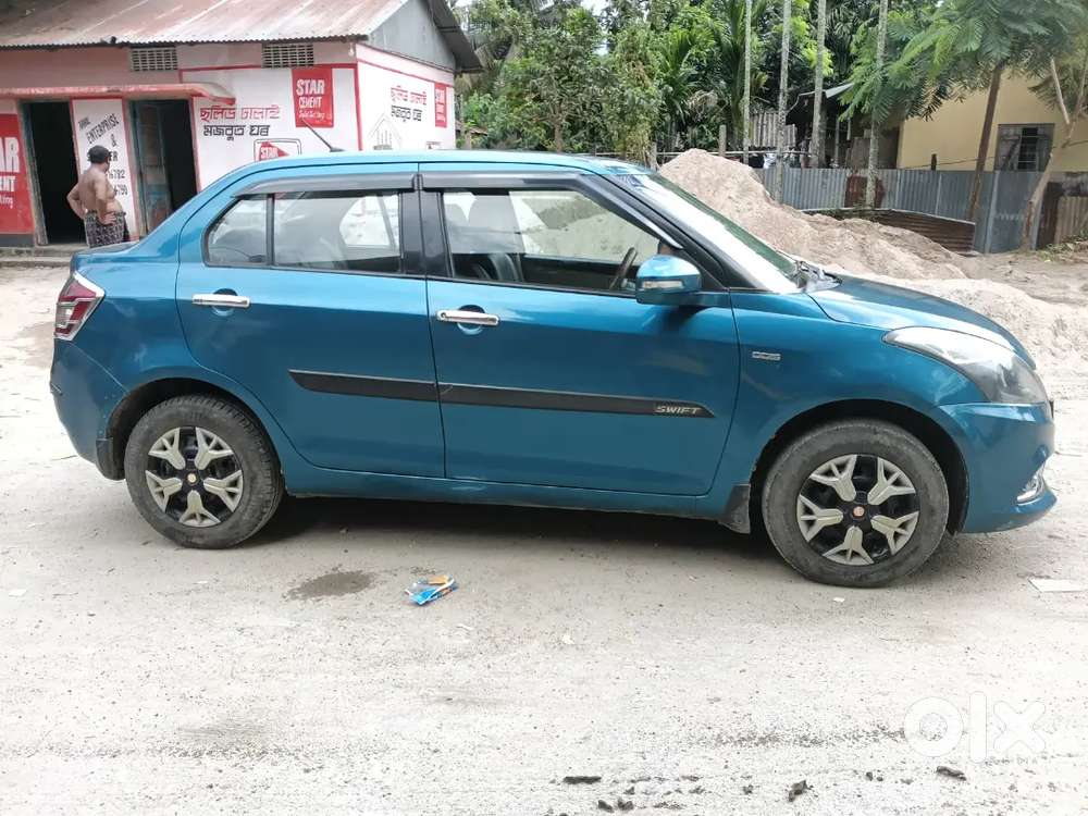 Maruti Suzuki Swift Dzire 2012 Diesel 129500 Km Driven