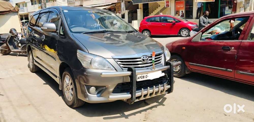 Toyota Innova 2.5 Vx 8 Str, 2012, Diesel