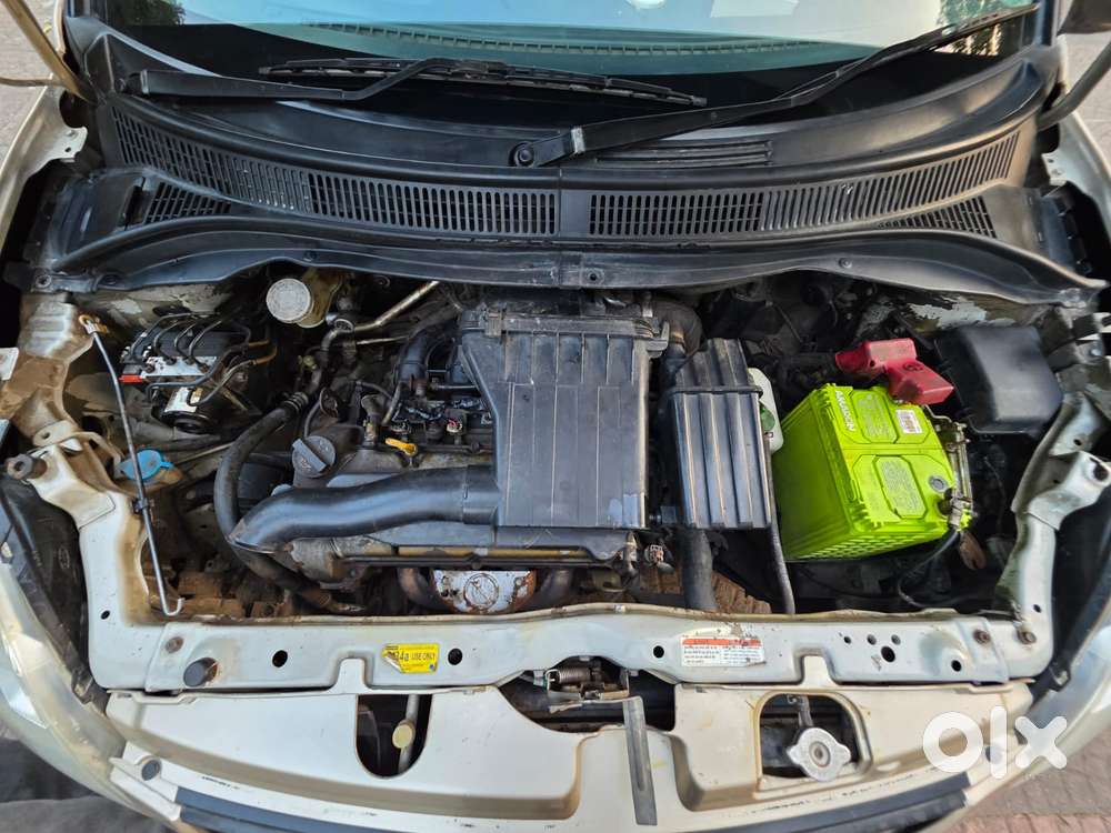 Maruti Suzuki Swift Dzire 1.2 Zxi Bsiv, 2011, Petrol