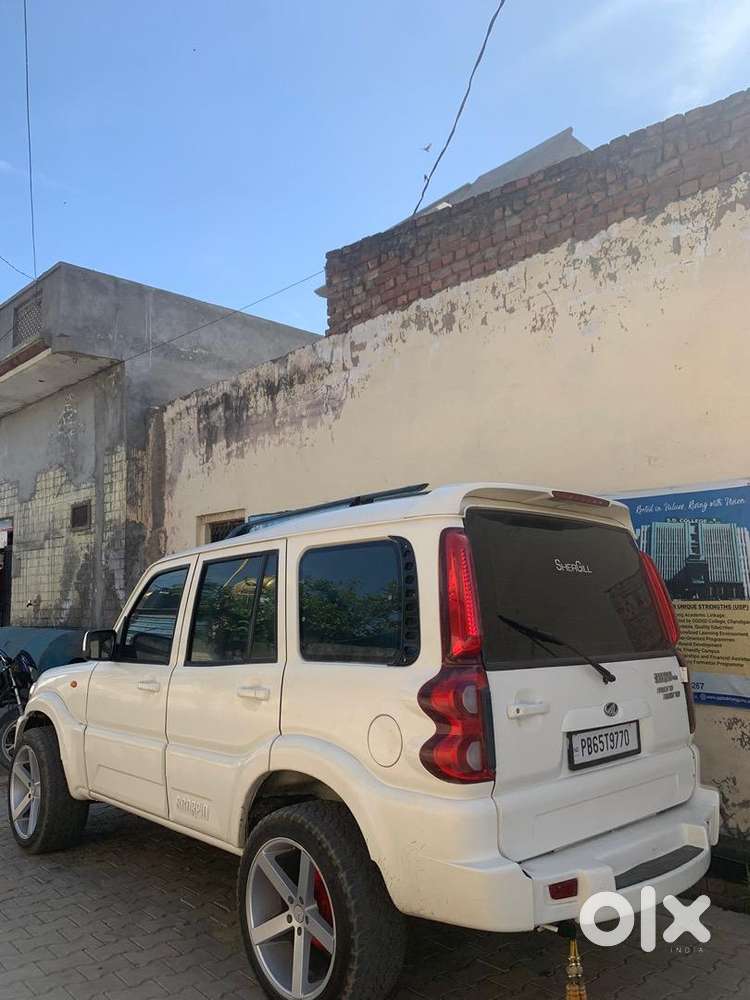 Mahindra Diesel Car 2013