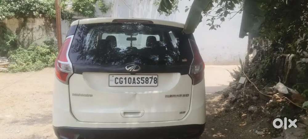 Mahindra Marazzo Diesel 2018