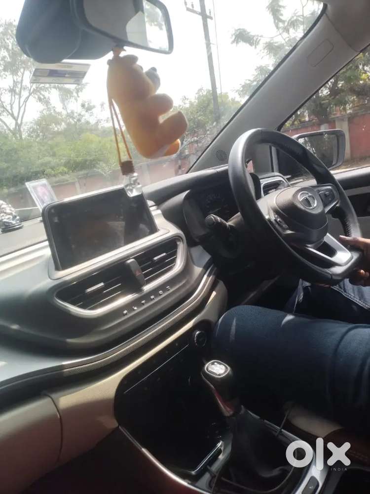 Tata Altroz 2023 Petrol 39000 Km Driven