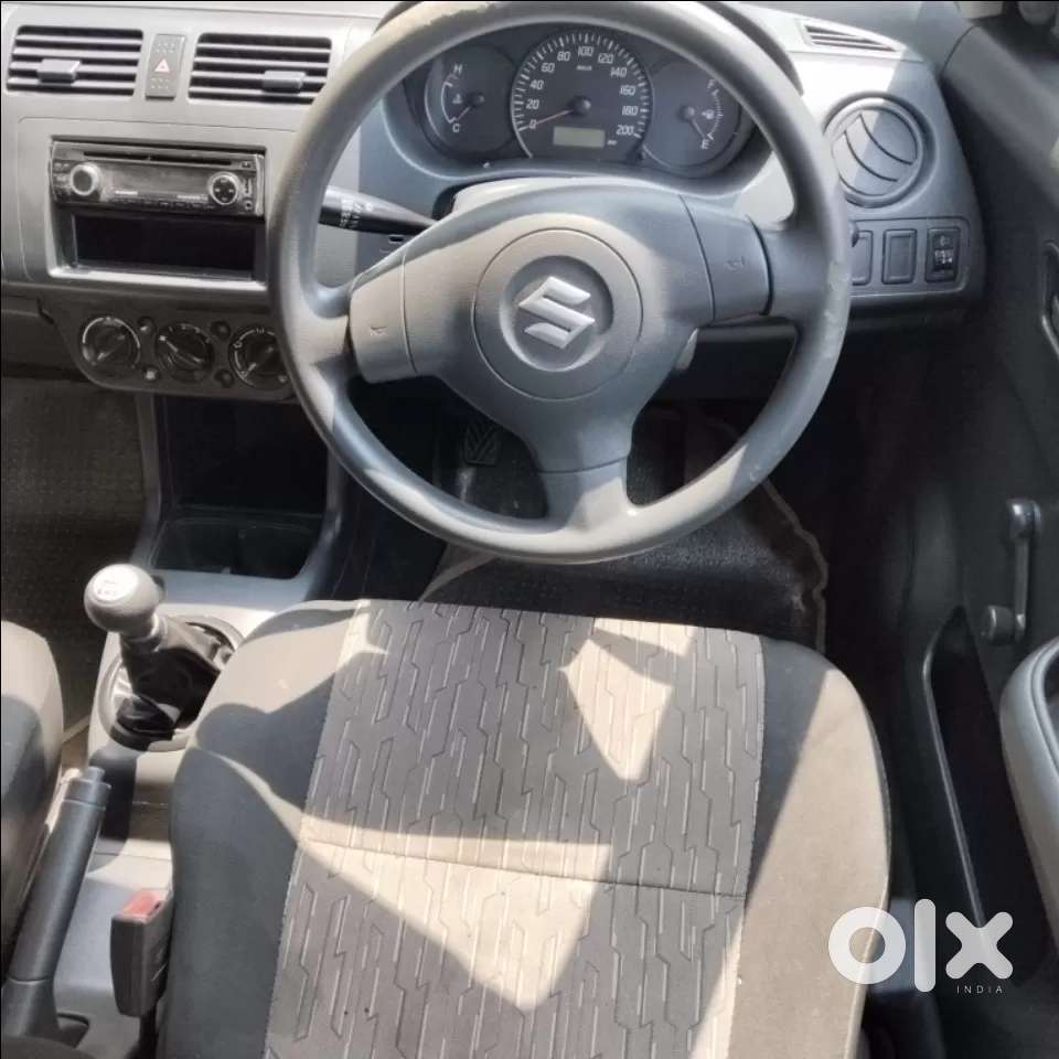 Maruti Suzuki Swift Dzire 1.3 Lxi, 2011, Petrol