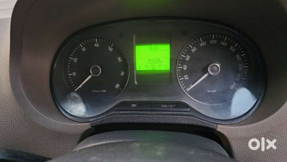 Skoda Rapid 2013-2016 1.6 Mpi At Ambition Plus, 2013, Petrol