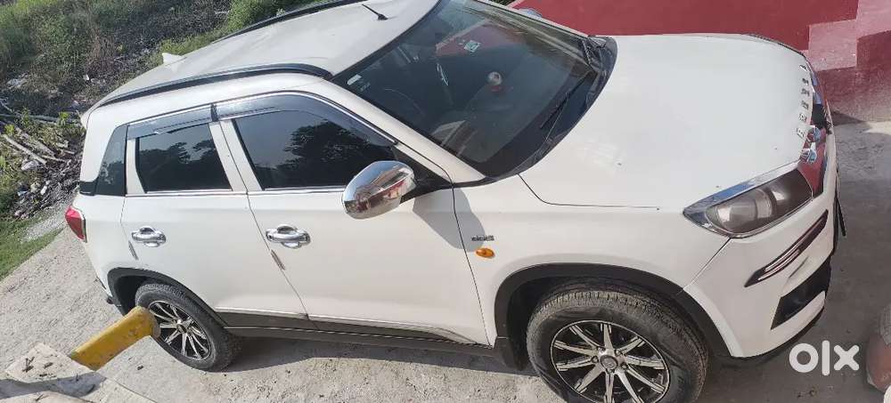 Maruti Suzuki Brezza 2016 Diesel 124000 Km Driven