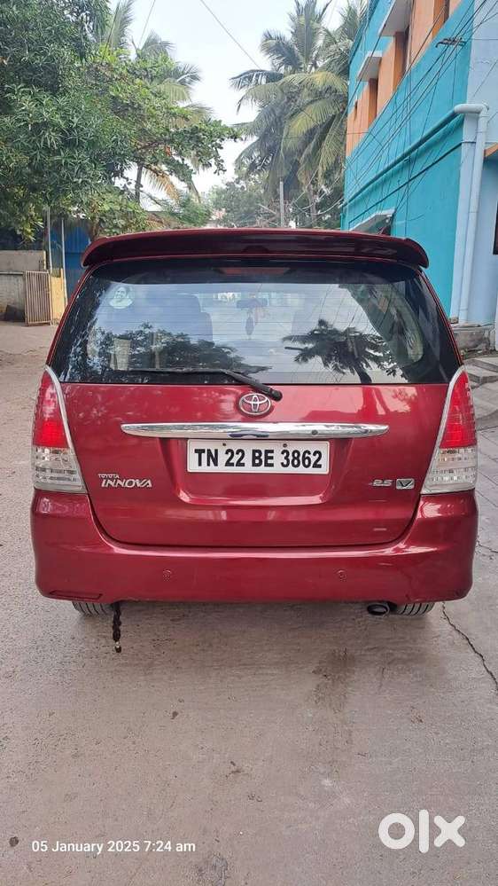 Toyota Innova (2009) All Power Window Diesel