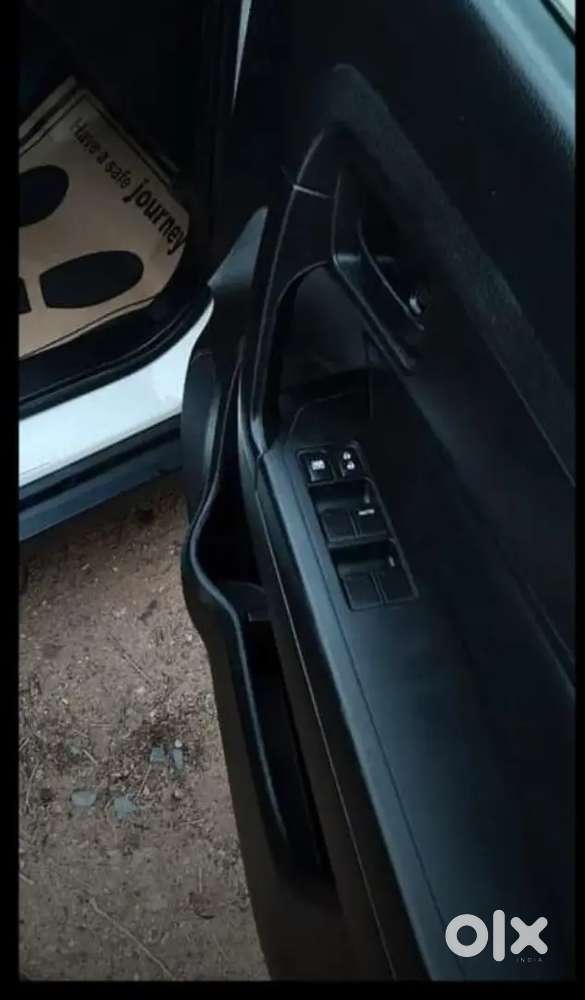 Maruti Suzuki Brezza 2022 Petrol Well Maintained