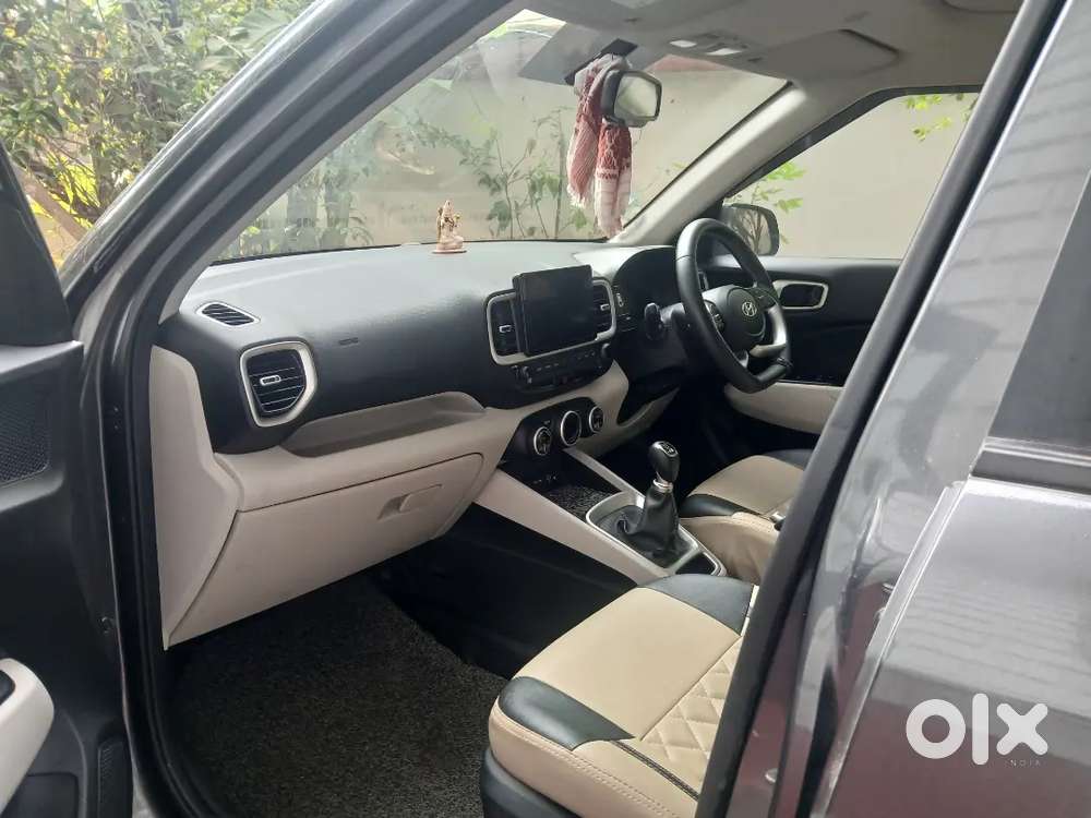 Hyundai Venue 1.2 Petrol Manual 2022 Car
