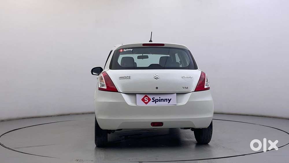Maruti Suzuki Swift Vvt Vxi, 2016, Petrol
