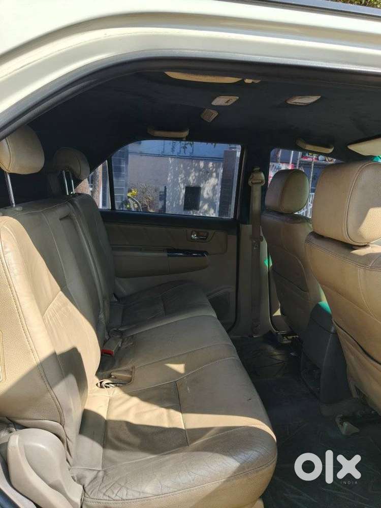Toyota Fortuner 2011-2016 4x4 Mt, 2014, Diesel