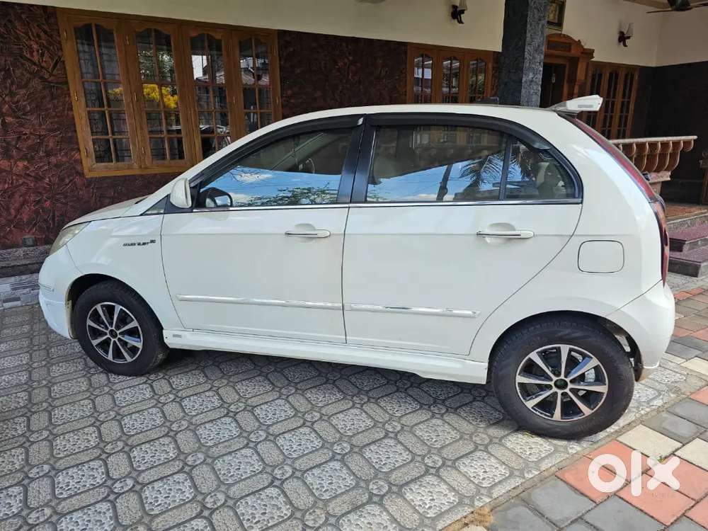 Indica Vista D90 Special Edition