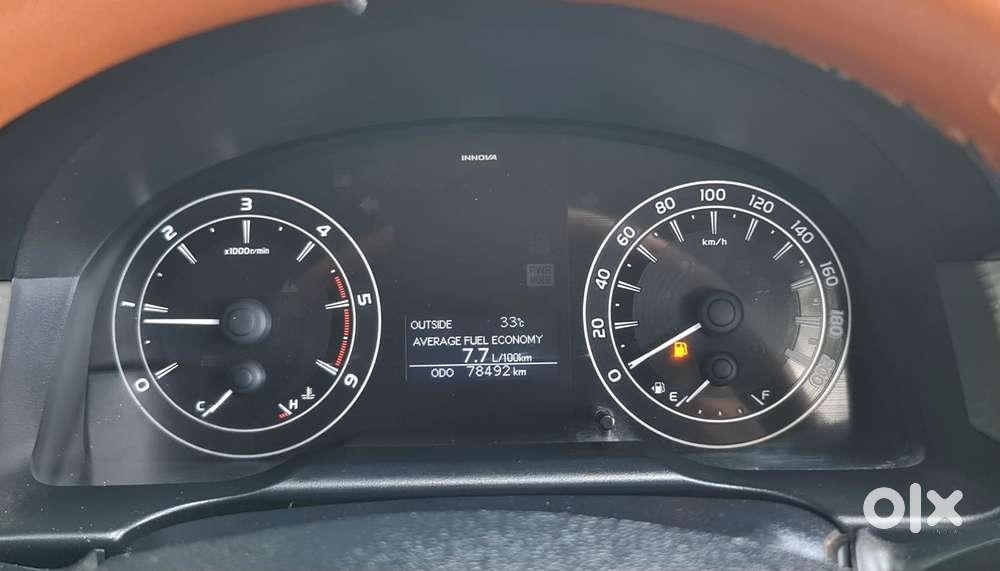 Toyota Innova Crysta 2.4 G Mt 8s, 2017, Diesel