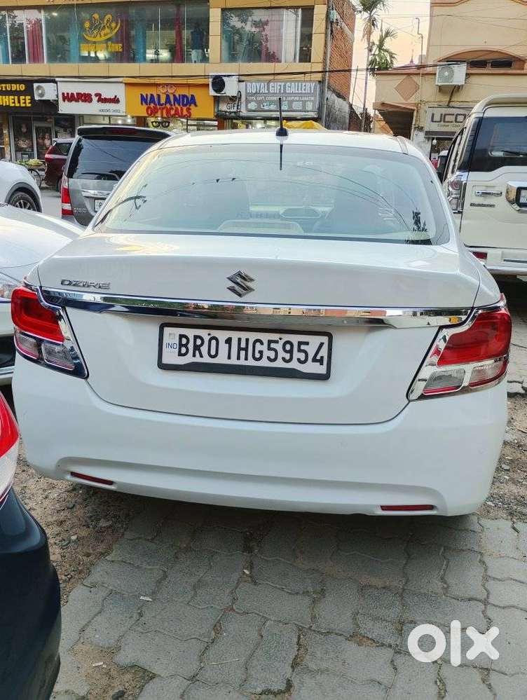 Maruti Suzuki Dzire 1.2 Vxi, 2023, Petrol