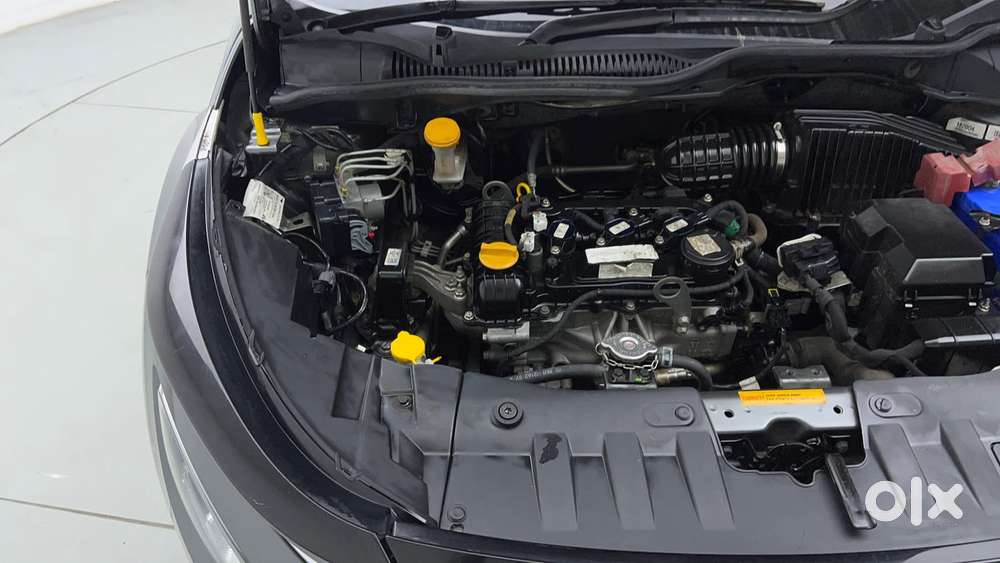 Tata Altroz 1.2 Xt, 2022, Petrol