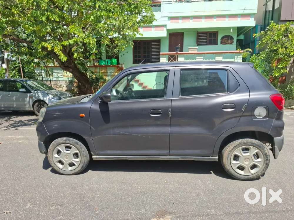 Maruti Suzuki S-presso Vxi Plus Amt, 2020, Petrol
