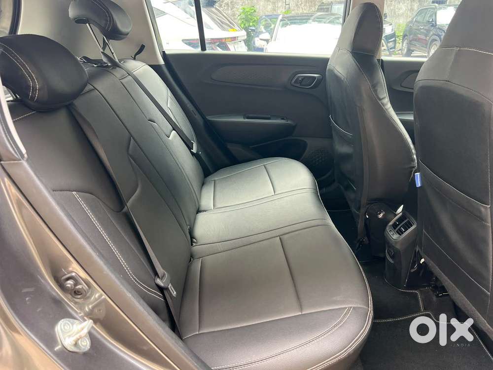 Hyundai Exter Sx (o) Connect 1.2 Mt Dual Tone, 2025, Petrol