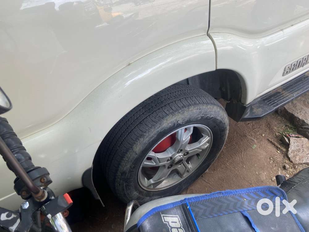 Mahindra Scorpio Magwheels