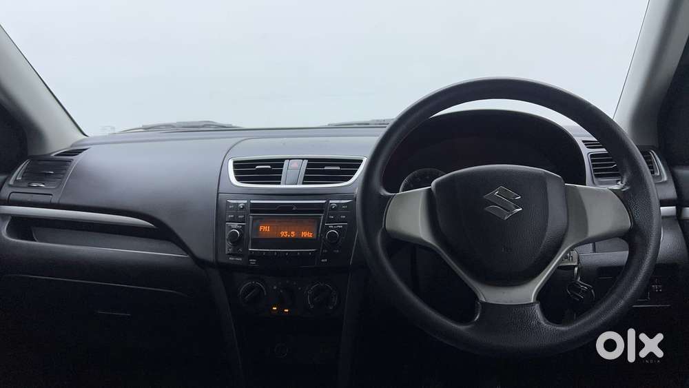 Maruti Suzuki Swift Vvt Vxi, 2015, Petrol
