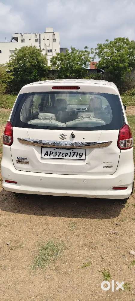 Maruti Suzuki Ertiga 2015 Diesel 123000 Km Driven