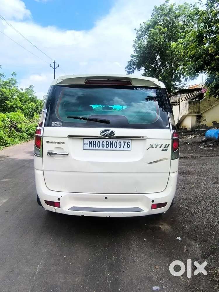 Mahindra Xylo 2015