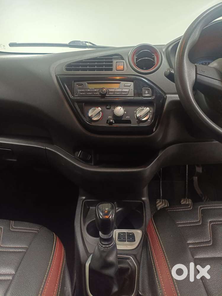 Datsun Redigo Limited Edition 2018, 2019, Petrol