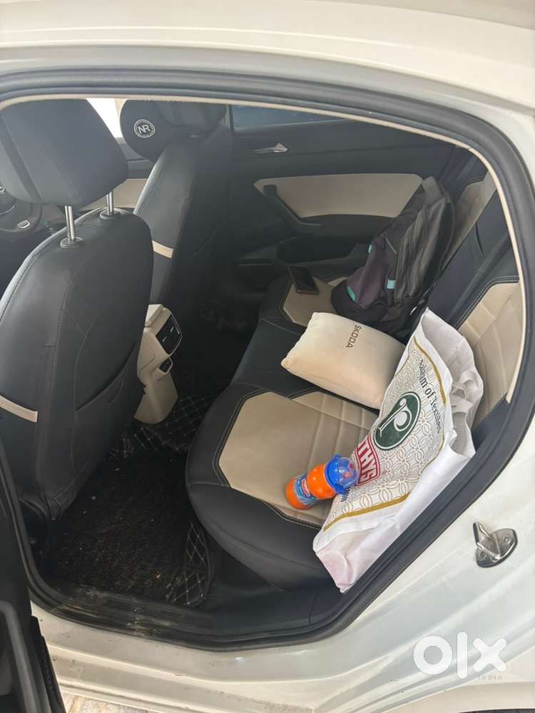 Skoda Slavia Petrol 2022