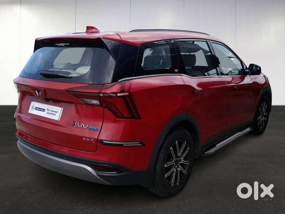 Mahindra Xuv700 2.0 Ax 7 Petrol Mt Str, 2021, Petrol